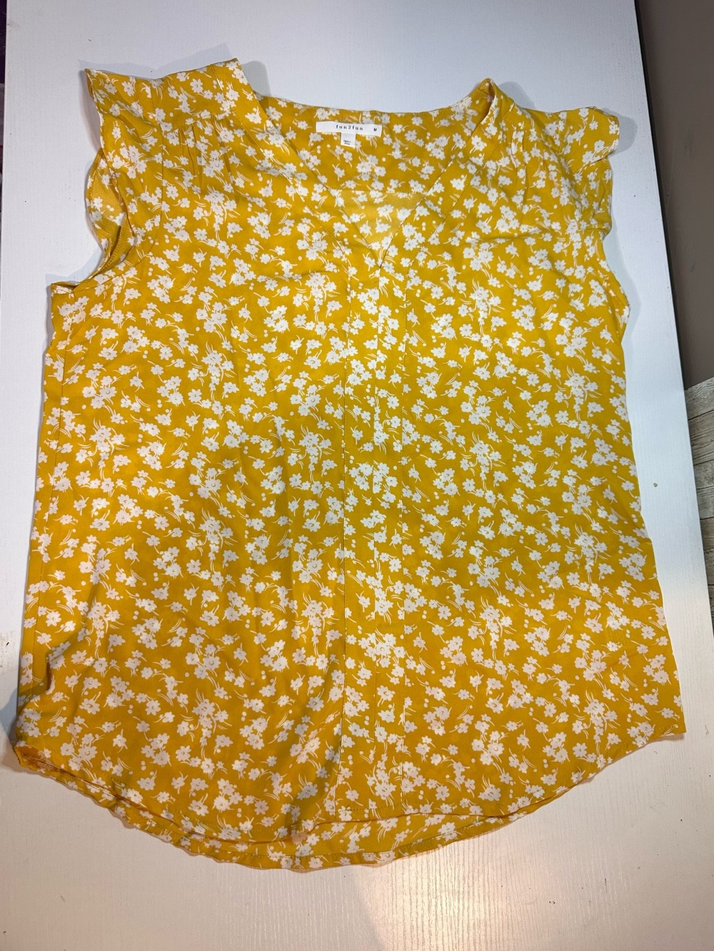 fun 2 fun Yellow Floral Cap-Sleeve Blouse